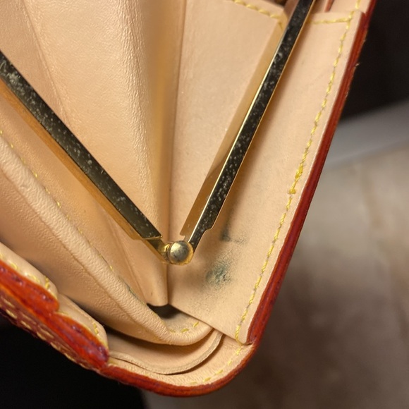 LOUIS VUITTON 'Takashi Murakami Kisslock BLACK WALLET - Picture 12 of 14